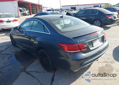 2014 Mercedes-Benz E 550 z USA, uszkodzony, nr VIN WDDKJ7DB0EF252786